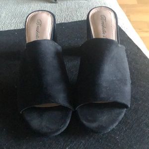 Black Mules